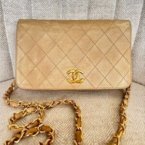❌ SOLD CHANEL Vintage Beige Timeless Classic Single Full Flap Pushlock 24K Gold